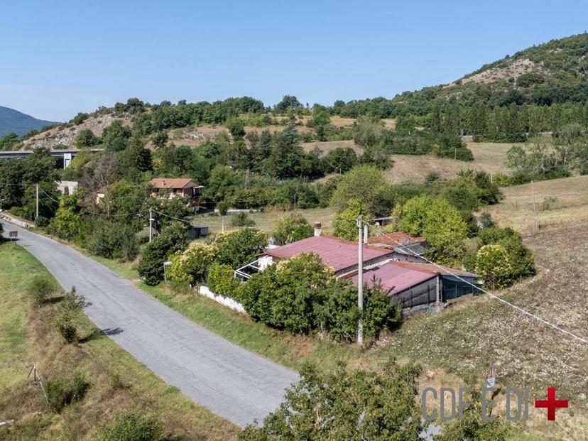 Villa bifamiliare via Ara Vecchia, Pagliara, Borgorose — foto 15 di 23