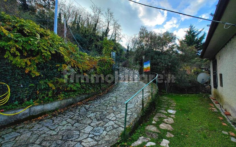 Villa unifamiliare via Spallarossa 21, Bavari, Genova — foto 30 di 48