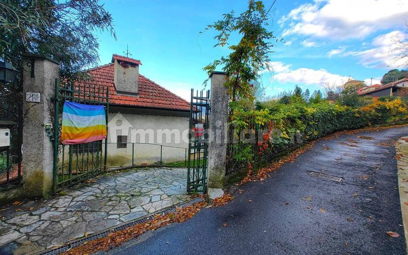 Villa unifamiliare via Spallarossa 21, Bavari, Genova — foto 42 di 48