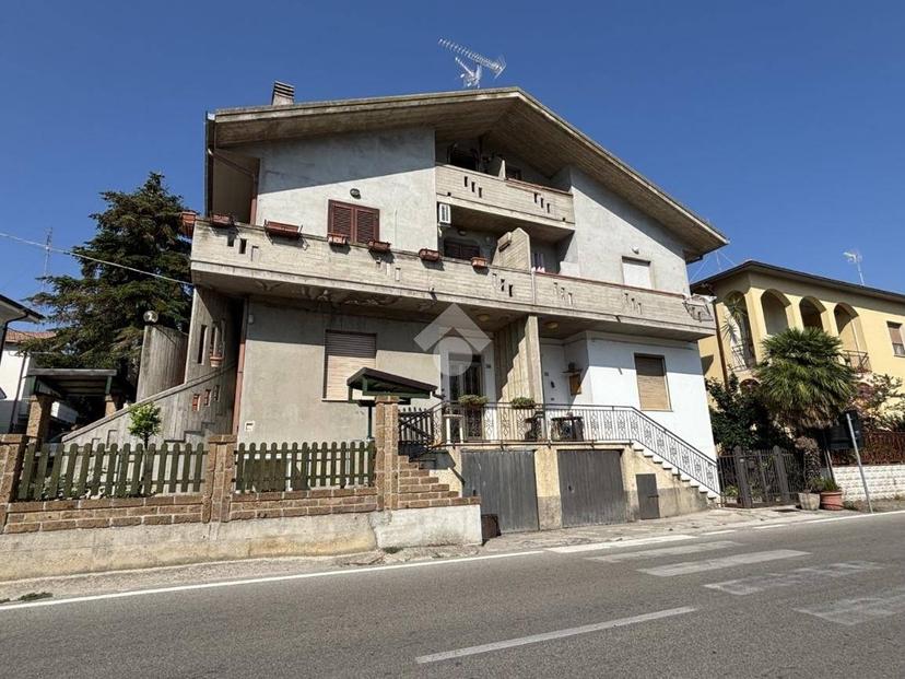 Trilocale via Ponte Cavalcavia 49, Centro, Notaresco — foto 19 di 30