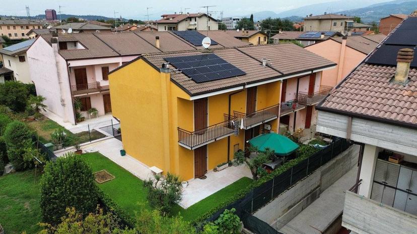 Villa a schiera via Antonio Varisco, Bussolengo — foto 8 di 45