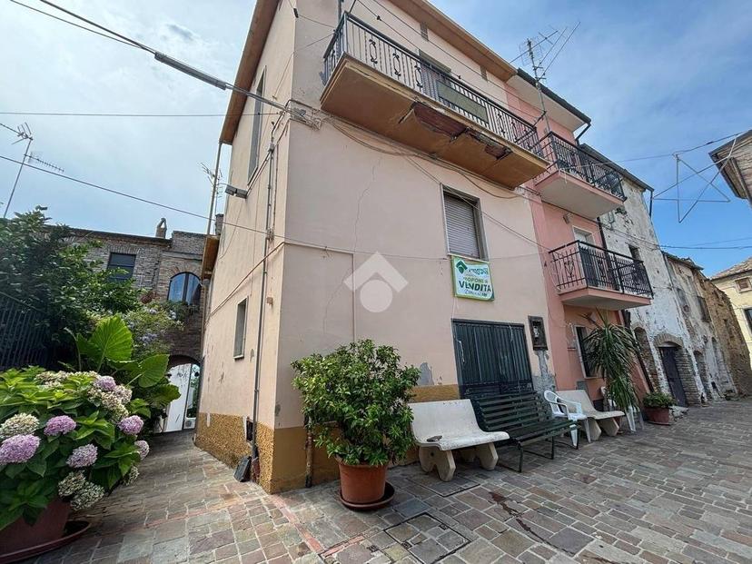 Rustico piazza Portella 20, Castellalto — foto 16 di 30