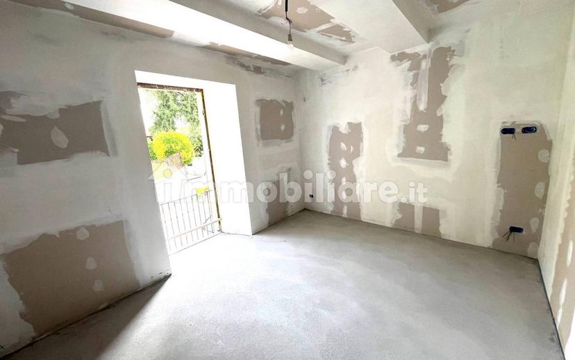 Trilocale via Vittorio Veneto, Rovagnate, La Valletta Brianza — foto 2 di 15