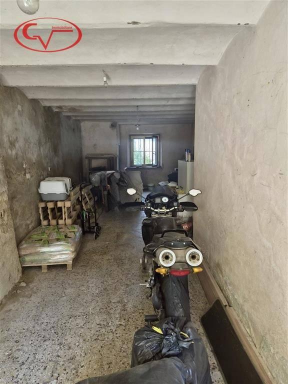 Trilocale frazione Campogialli, Campogialli, Terranuova Bracciolini