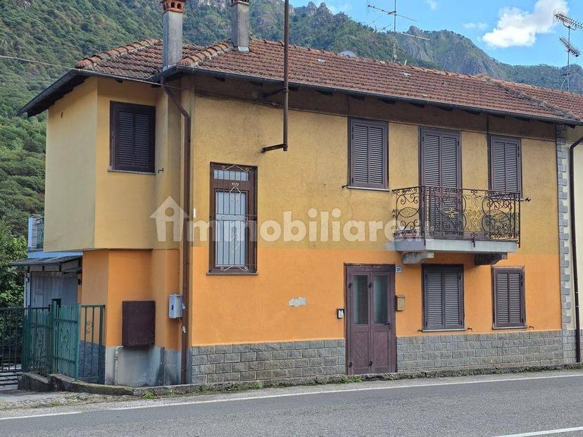 Terratetto unifamiliare via Novara 31, Gabbio Cereda Ramate, Casale Corte Cerro — foto 29 di 31
