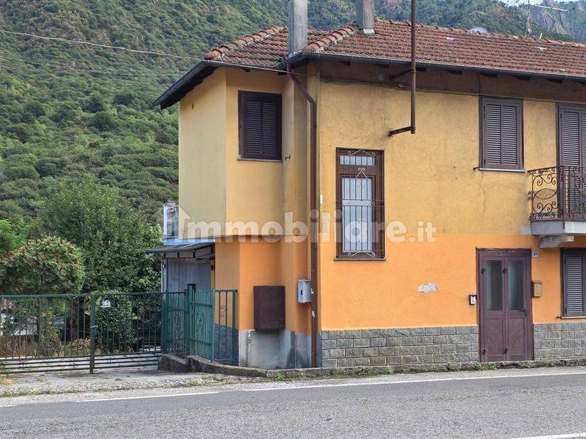 Terratetto unifamiliare via Novara 31, Gabbio Cereda Ramate, Casale Corte Cerro — foto 14 di 31
