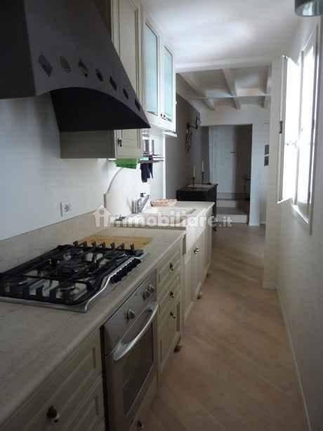 Terratetto unifamiliare Strada Nuova 18, Centro Storico, Parma
