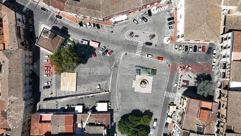 Terratetto unifamiliare piazza Umberto, SNC, Montesarchio — foto 2 di 29