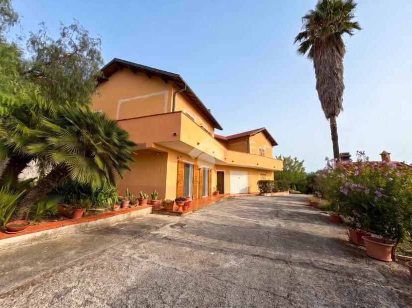 Villa bifamiliare Strada Civezza 62, Piani, Torrazza, Imperia — foto 43 di 44
