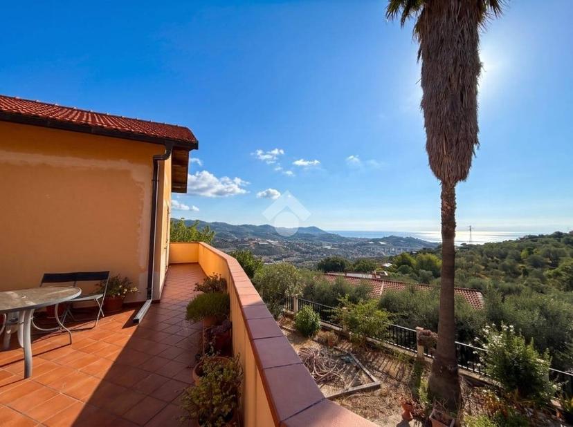 Villa bifamiliare Strada Civezza 62, Piani, Torrazza, Imperia — foto 4 di 44