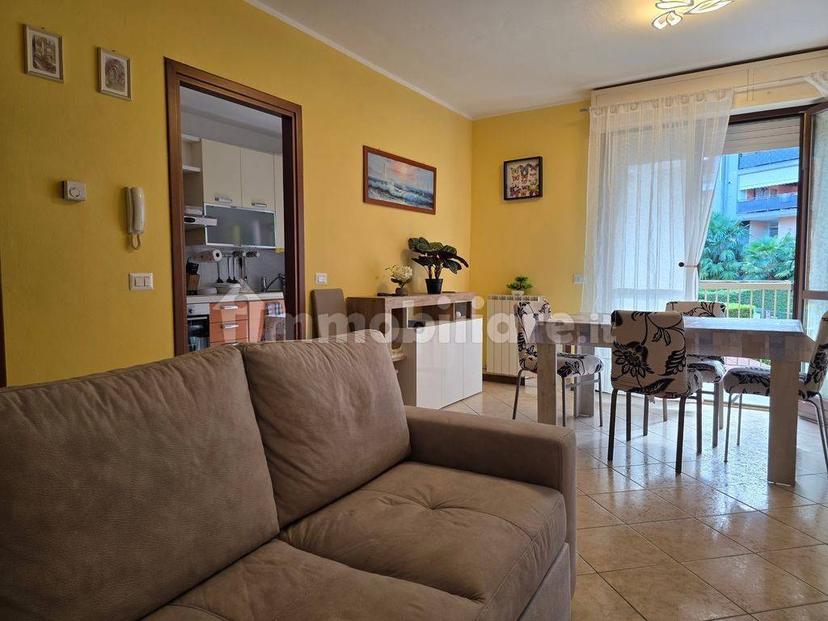 Trilocale via Bruno Rutto, Centro, Omegna — foto 6 di 25
