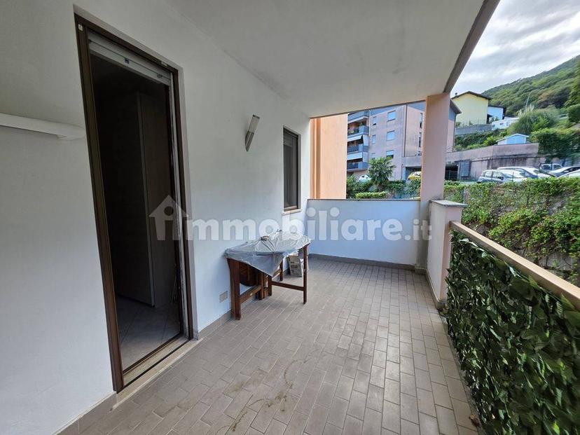 Trilocale via Bruno Rutto, Centro, Omegna — foto 8 di 25