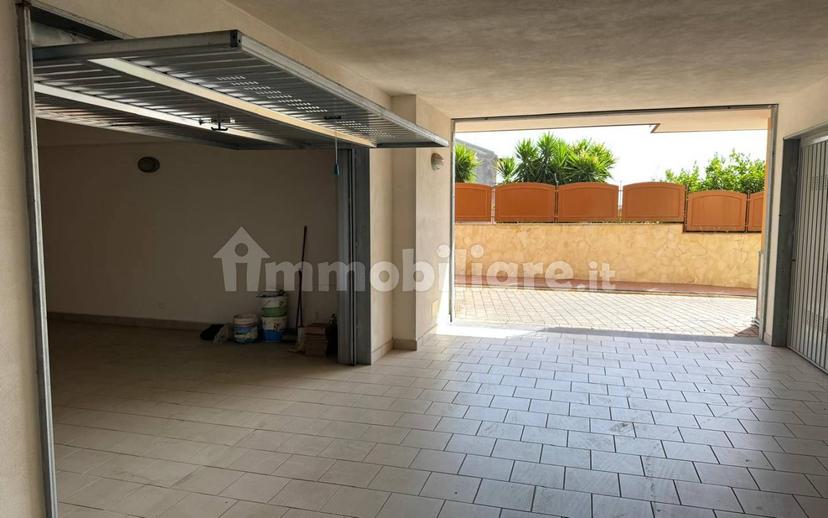 Trilocale via Bettino Ricasoli 15, Trecastagni — foto 3 di 16