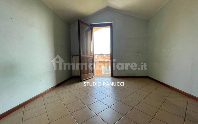 Quadrilocale via Piave, Azzano San Paolo — foto 16 di 27