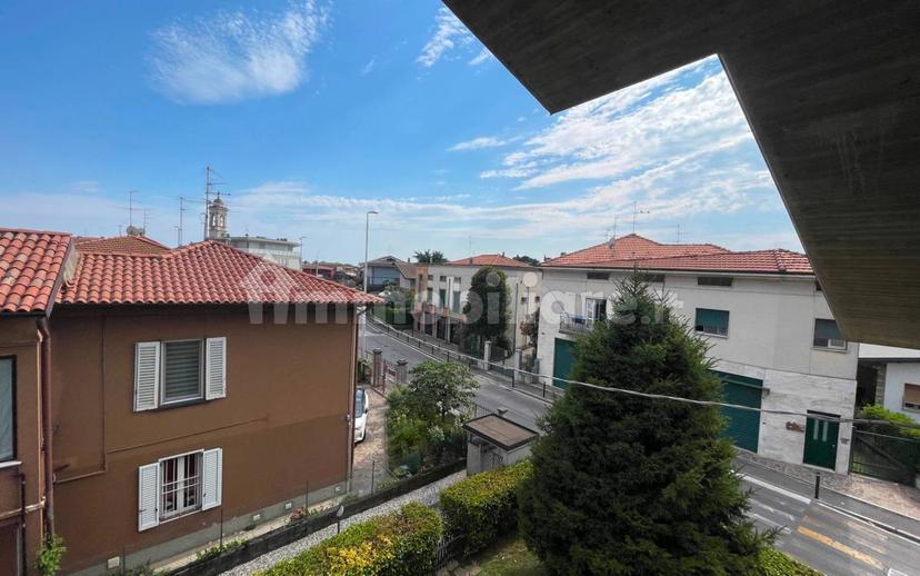 Quadrilocale via Piave, Azzano San Paolo — foto 17 di 27