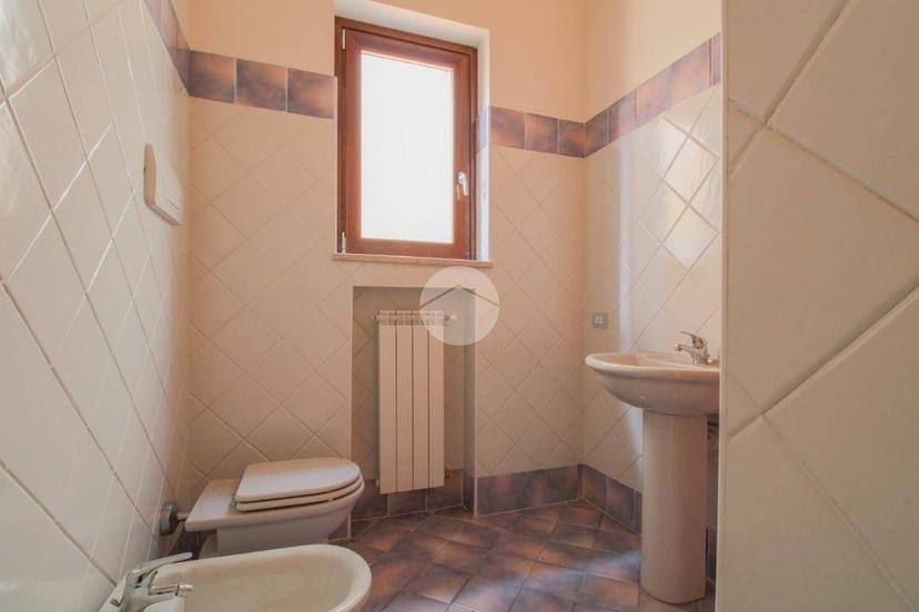 Trilocale via Lungolago Giuseppe Zanardelli, Toscolano Maderno, Toscolano-Maderno — foto 20 di 20