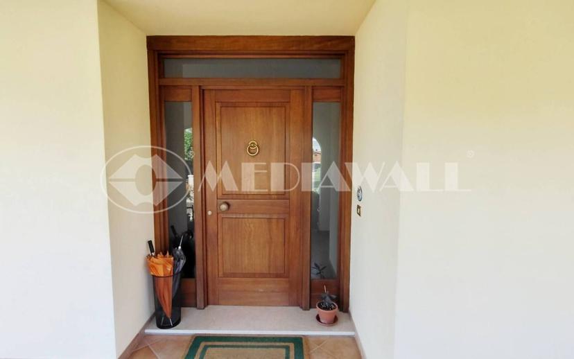 Villa unifamiliare via Adelaide Ristori 7, Centro Storico, Pordenone — foto 2 di 44