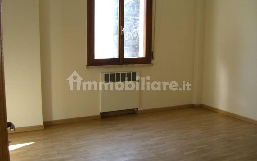 Quadrilocale viale dei Mille, Centro Storico, Reggio Emilia — foto 8 di 9