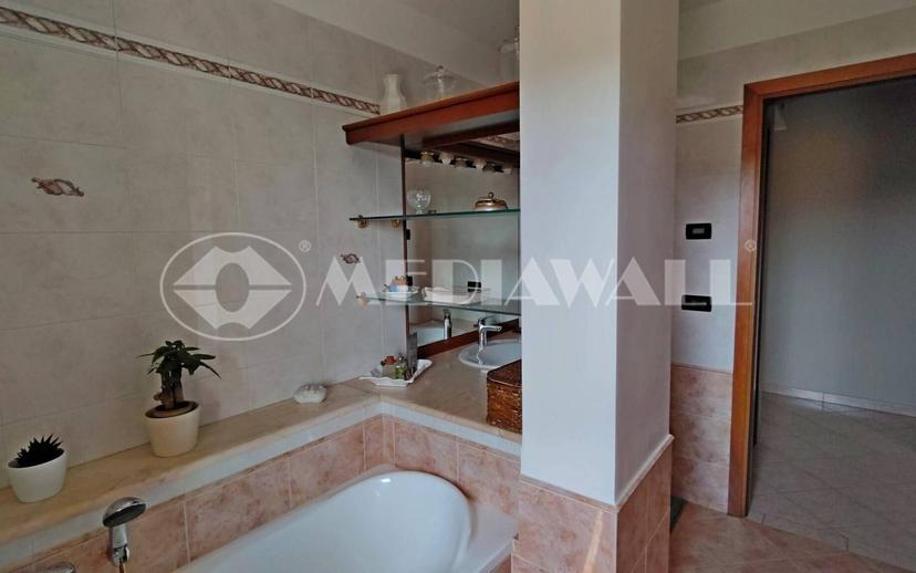 Villa unifamiliare via Adelaide Ristori 7, Centro Storico, Pordenone — foto 6 di 44
