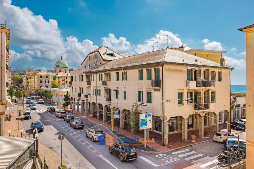 Quadrilocale via dei Conradi 1, Centro, Albisola Superiore — foto 12 di 24