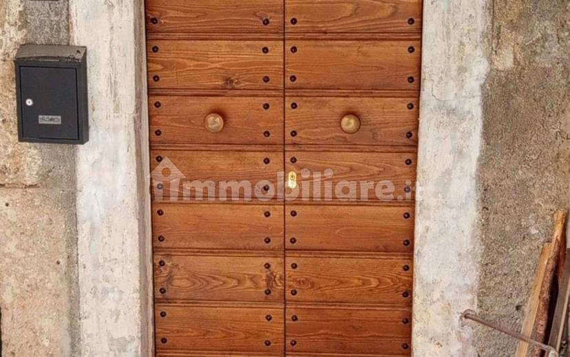 Terratetto unifamiliare 52 m², ottimo stato, Castel del Monte — foto 13 di 22