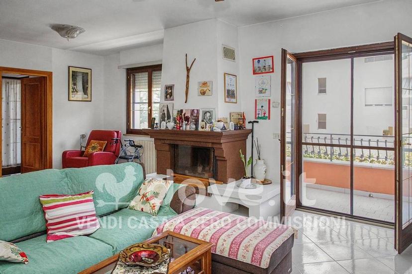 Villa unifamiliare via O. Respighi 40, Q5, Latina