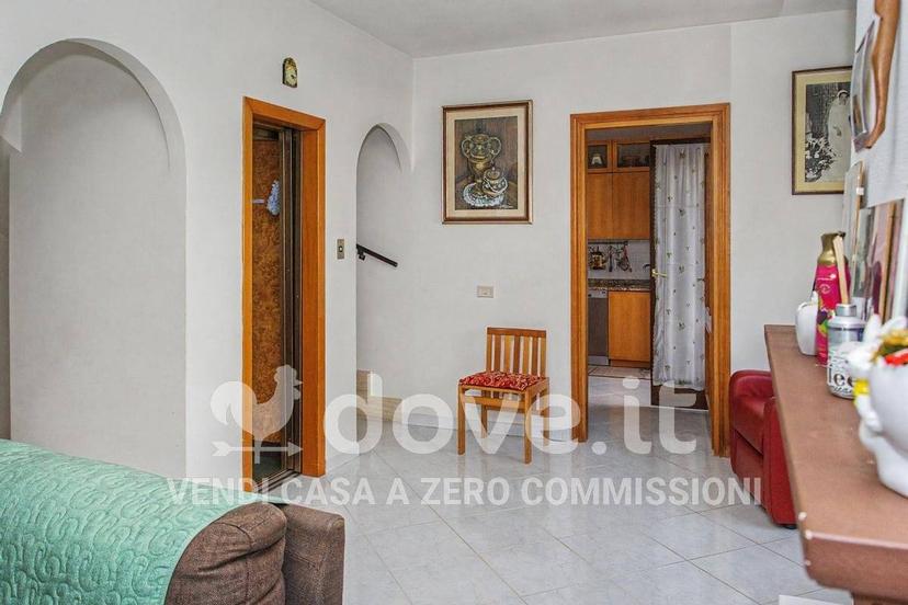 Villa unifamiliare via O. Respighi 40, Q5, Latina — foto 10 di 39