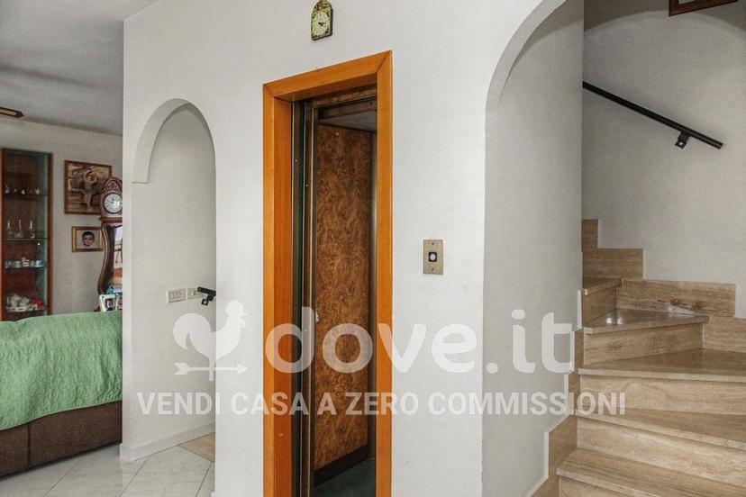 Villa unifamiliare via O. Respighi 40, Q5, Latina — foto 35 di 39