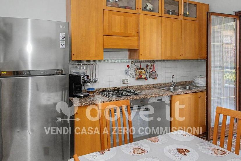 Villa unifamiliare via O. Respighi 40, Q5, Latina — foto 12 di 39