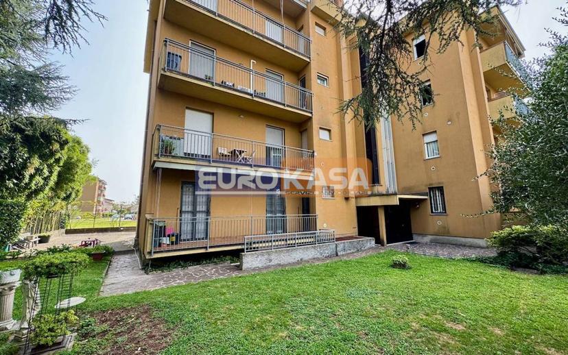 Quadrilocale via Osio Sopra 16, Osio Sotto — foto 6 di 16