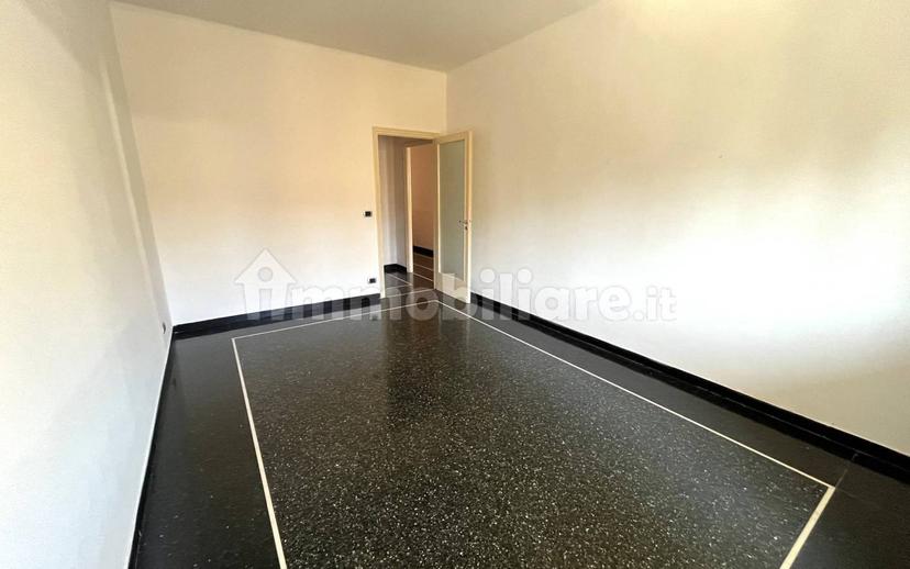Trilocale buono stato, quarto piano, Centro, Arenzano — foto 27 di 39