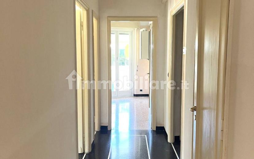 Trilocale buono stato, quarto piano, Centro, Arenzano — foto 32 di 39