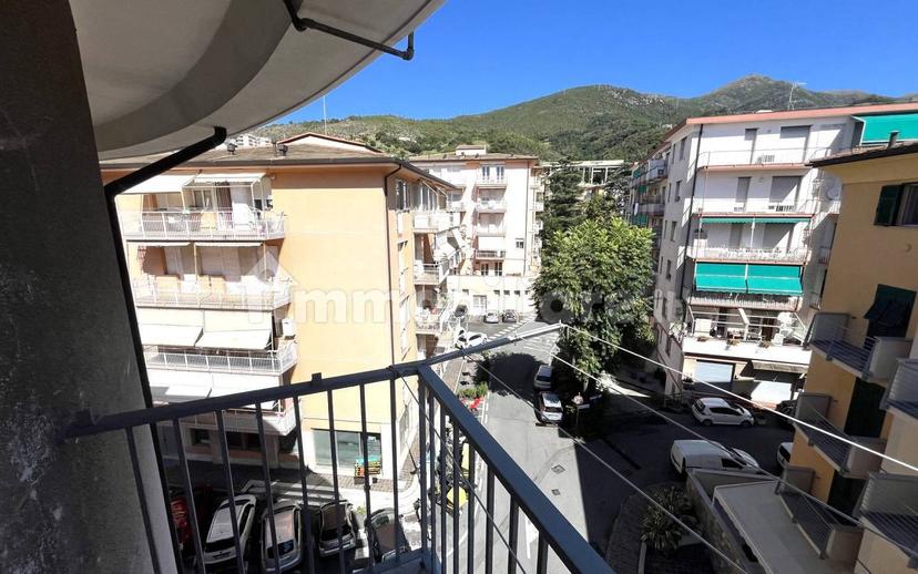 Trilocale buono stato, quarto piano, Centro, Arenzano — foto 24 di 39