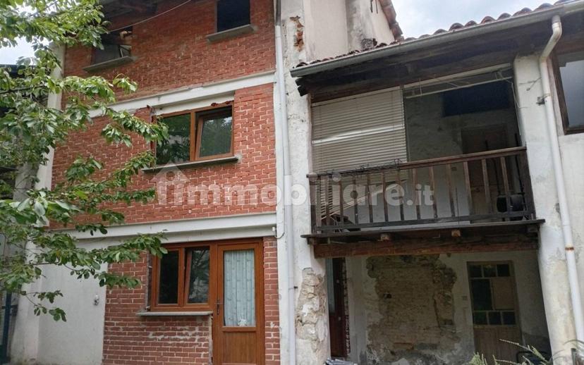 Villa a schiera Strada Cantone Votta e Cellone, 16, Favaro, Biella — foto 3 di 4