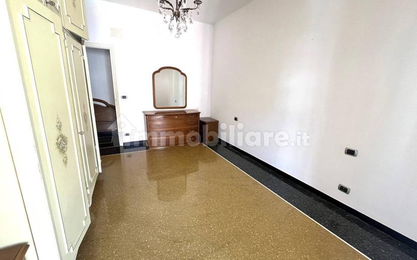 Trilocale buono stato, quarto piano, Centro, Arenzano — foto 17 di 39