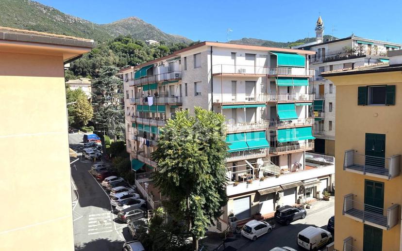 Trilocale buono stato, quarto piano, Centro, Arenzano — foto 26 di 39