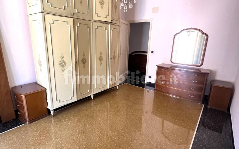 Trilocale buono stato, quarto piano, Centro, Arenzano — foto 7 di 39
