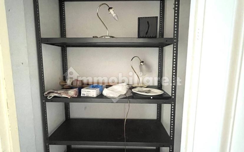Trilocale buono stato, quarto piano, Centro, Arenzano — foto 16 di 39