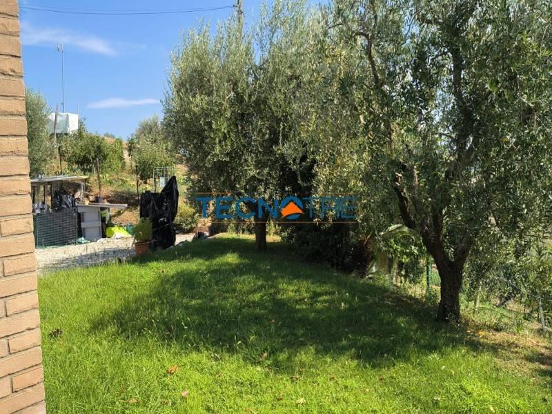 Villa unifamiliare Contrada Collelungo 24, Monsampolo del Tronto — foto 12 di 23
