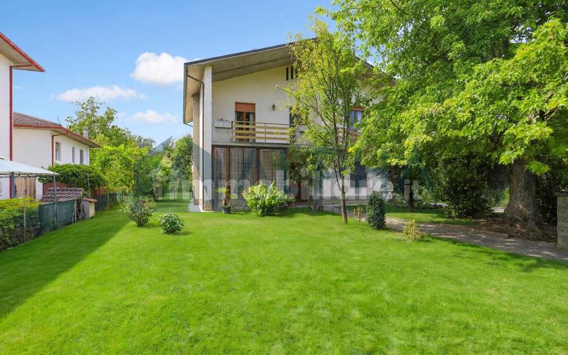 Villa unifamiliare via Trentola, Roncadello, Forlì — foto 10 di 25