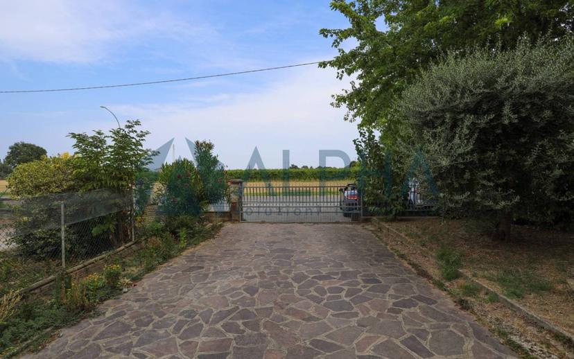 Villa unifamiliare via Trentola, Roncadello, Forlì — foto 7 di 25