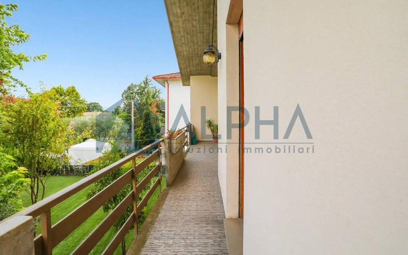 Villa unifamiliare via Trentola, Roncadello, Forlì — foto 5 di 25