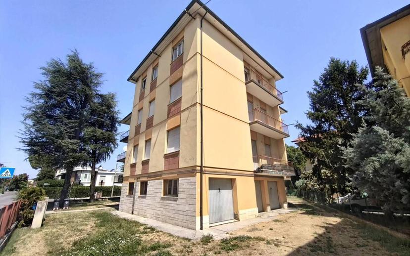 Trilocale buono stato, piano rialzato, Spazzoli - Medaglie D'Oro, Forlì
