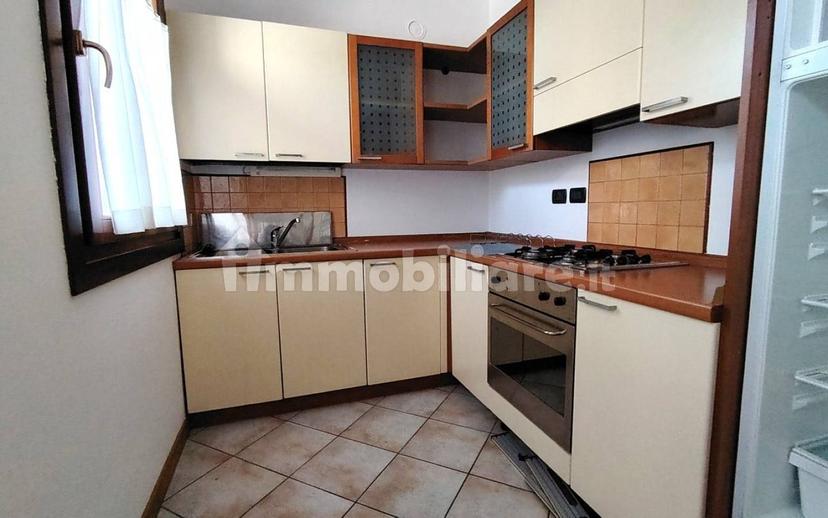 Bilocale via Francesco Ferrarin 37, Centro, Thiene — foto 10 di 26