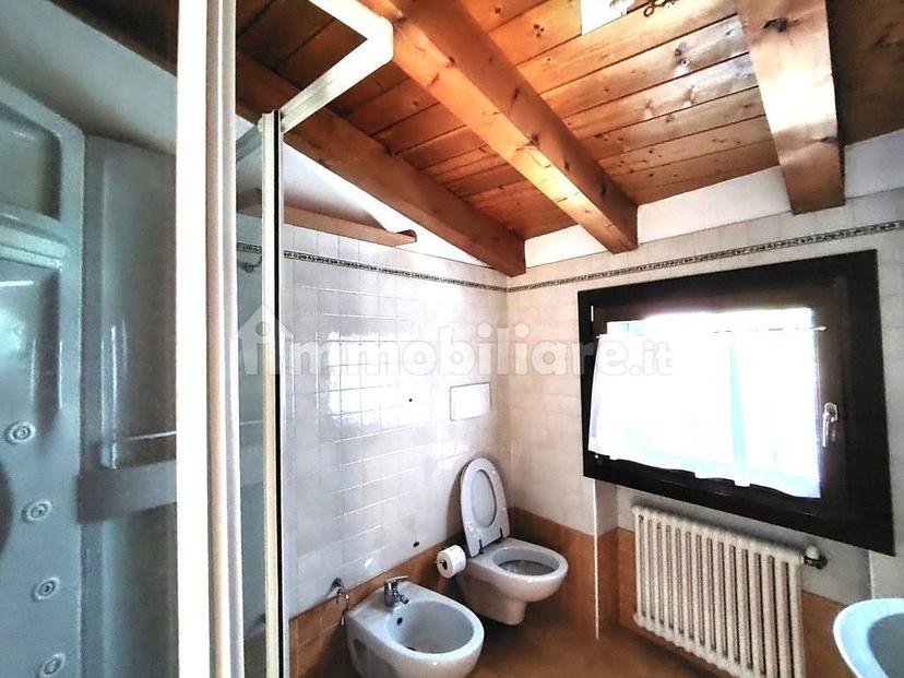 Bilocale via Francesco Ferrarin 37, Centro, Thiene — foto 18 di 26