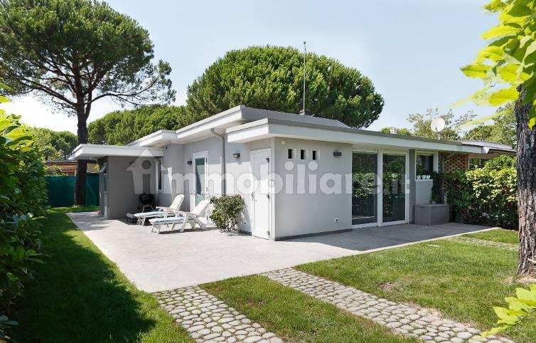 Villa bifamiliare piazza Torquato Tasso 6, Centro, Serramazzoni