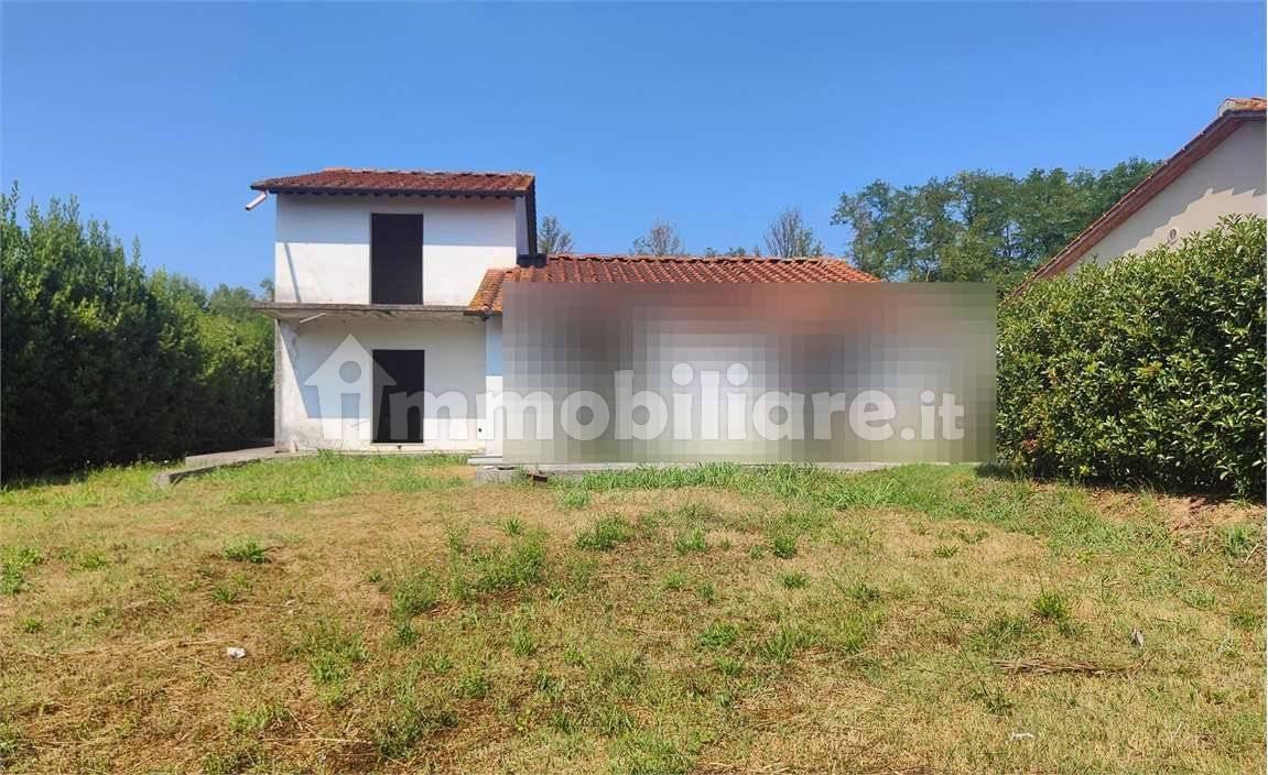 Villa a schiera via dei Bocchi, Segromigno - San Colombano, Capannori