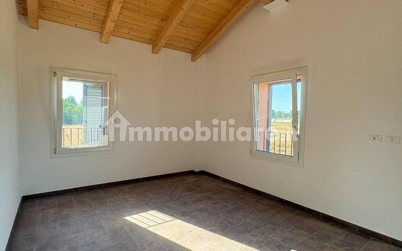 Villa unifamiliare via Guazzaloca 20, Frazioni Nord, Cento — foto 5 di 78