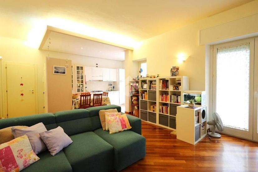 Trilocale Villaggio Fanfani 13, Centro, Valdagno — foto 15 di 28