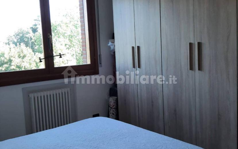 Stanza singola via Genova, Bologna